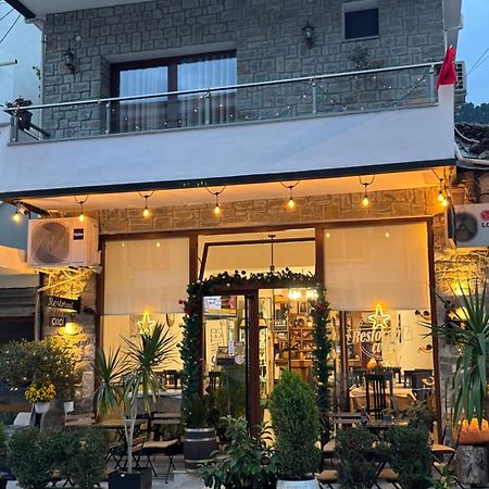 Cuci B&B Berat Eksteriør bilde
