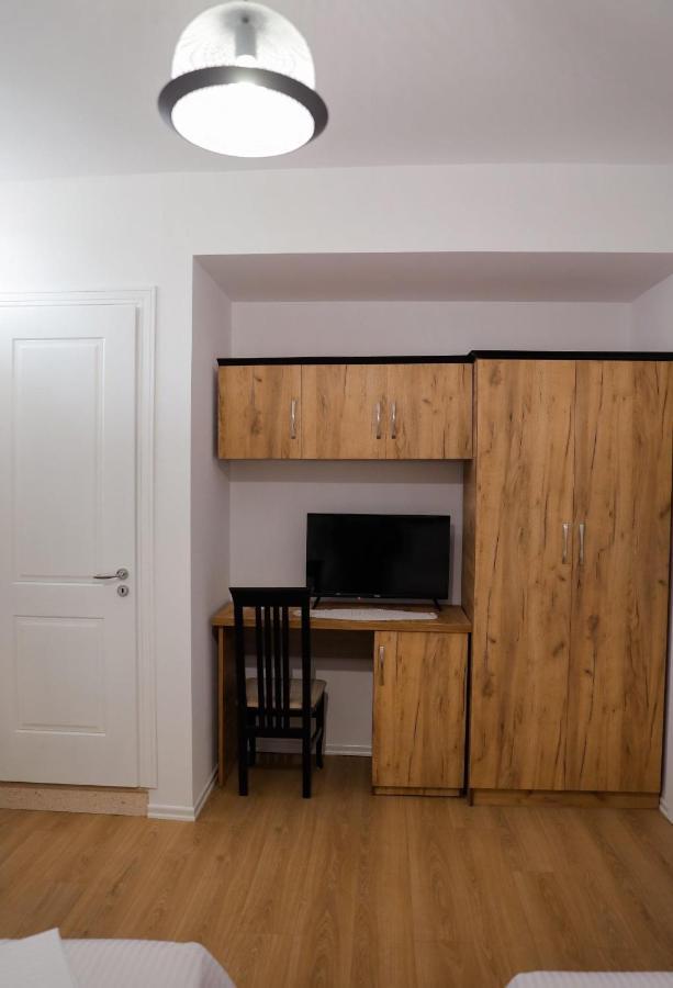 Cuci B&B Berat Eksteriør bilde